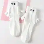 Chaussettes qui se tiennent la main 5