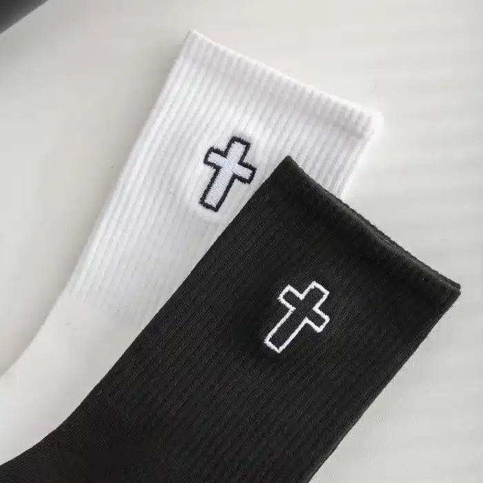 Chaussettes croix chrétienne 2
