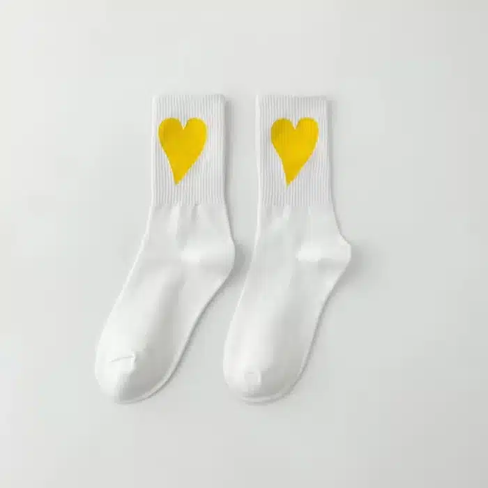 Chaussettes femme coeur noires 11